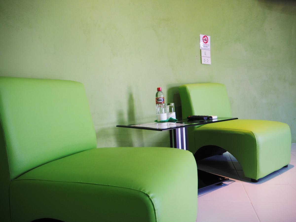 Fruit House Pattaya Motel บางละมุง ภายนอก รูปภาพ