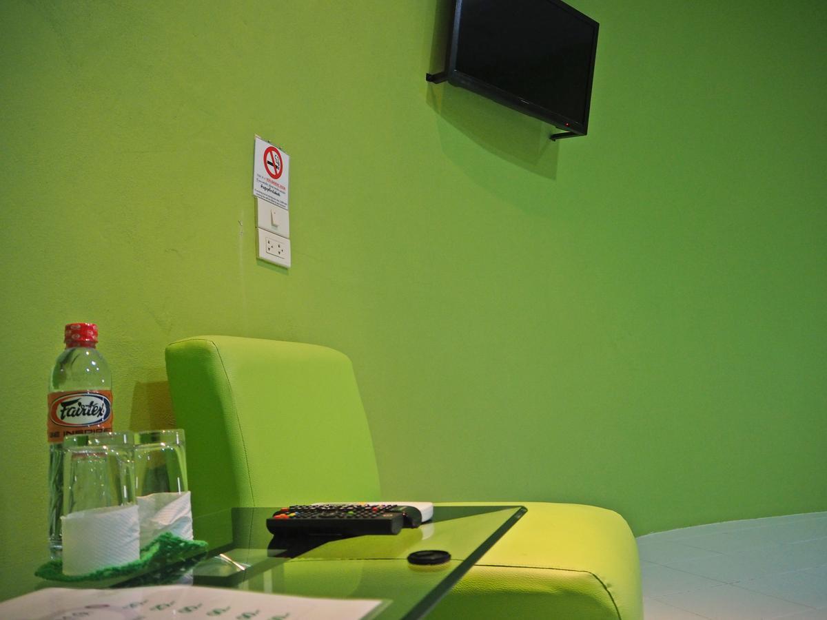 Fruit House Pattaya Motel บางละมุง ภายนอก รูปภาพ