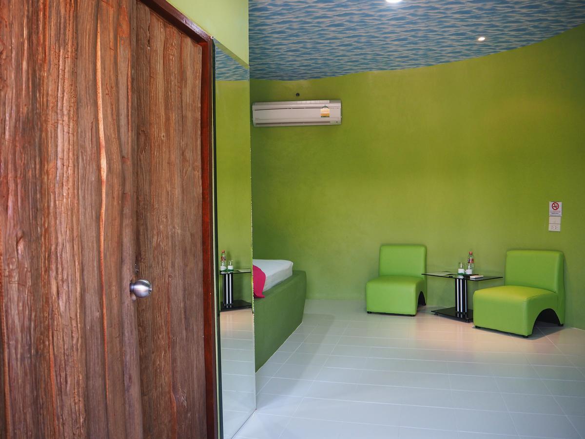 Fruit House Pattaya Motel บางละมุง ภายนอก รูปภาพ
