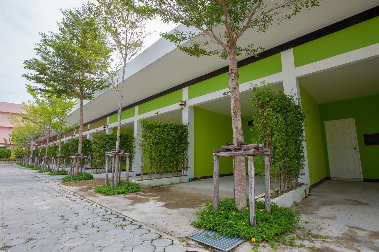 Fruit House Pattaya Motel บางละมุง ภายนอก รูปภาพ