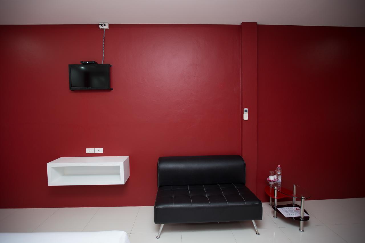 Fruit House Pattaya Motel บางละมุง ภายนอก รูปภาพ